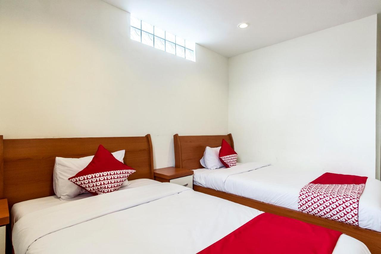 Oyo 294 Andrea Residence Syariah Medan Luaran gambar