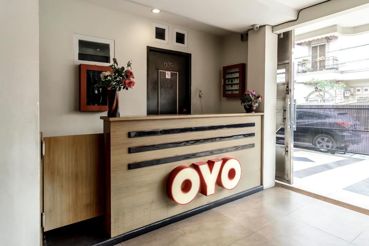 Oyo 294 Andrea Residence Syariah Medan Luaran gambar