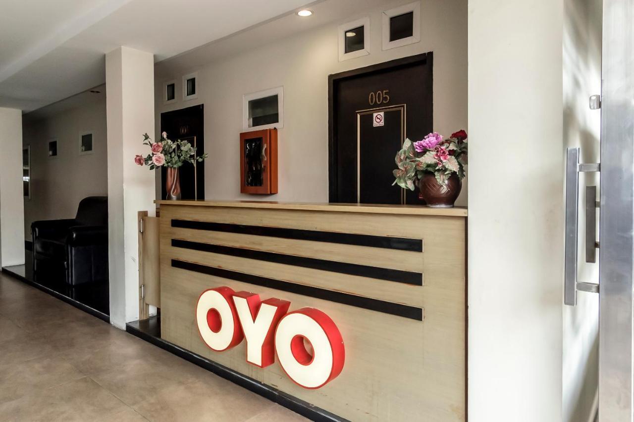 Oyo 294 Andrea Residence Syariah Medan Luaran gambar